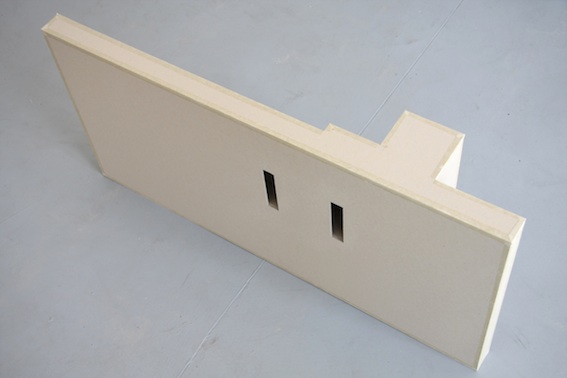 Doerte Behn_Modell 2009_Graupappe_Tape_60x90x20cm